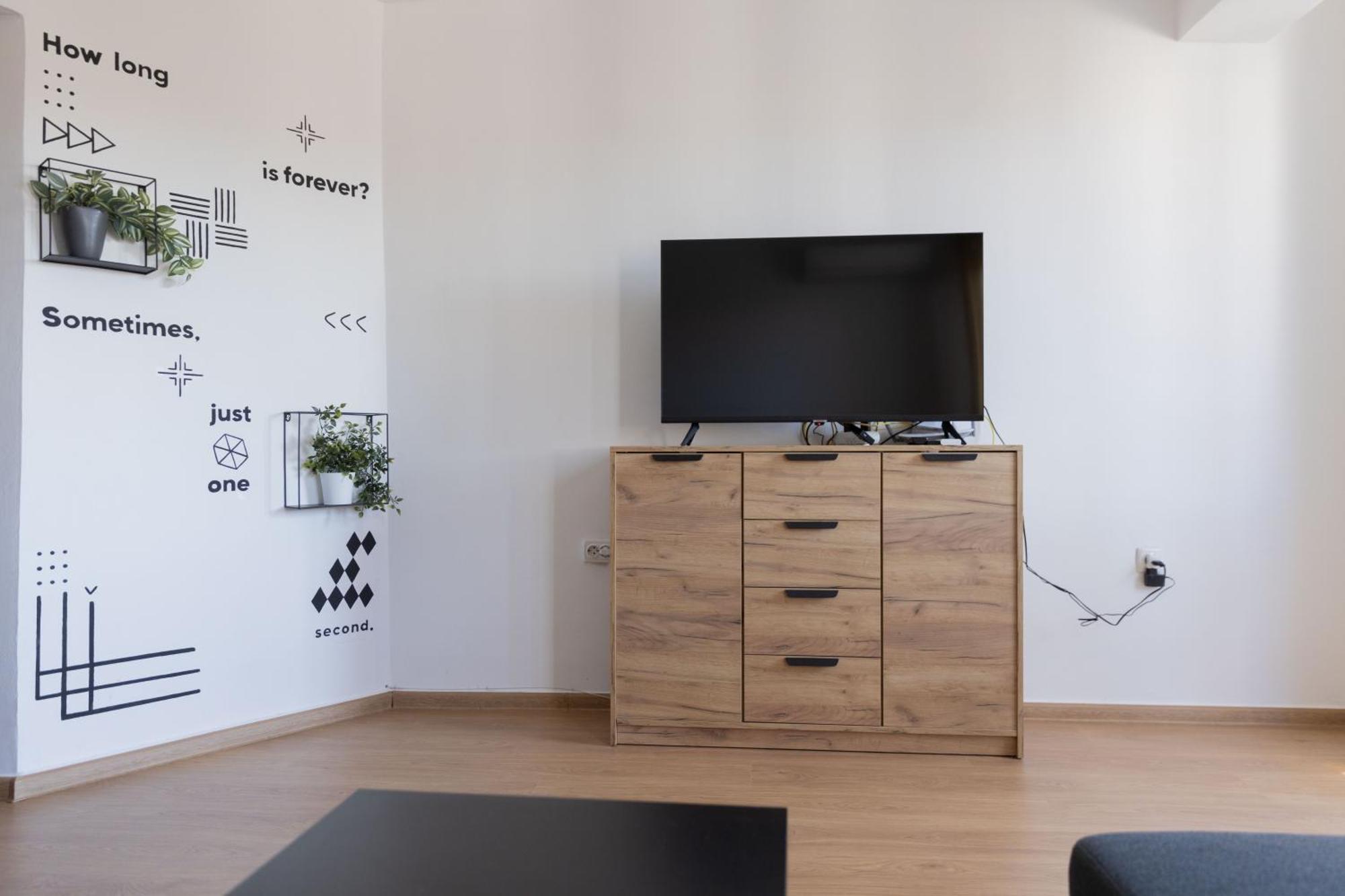 Lovely 1Bd Flat Near The Sea Garden By Flat Mаnаger Burgas Exterior photo